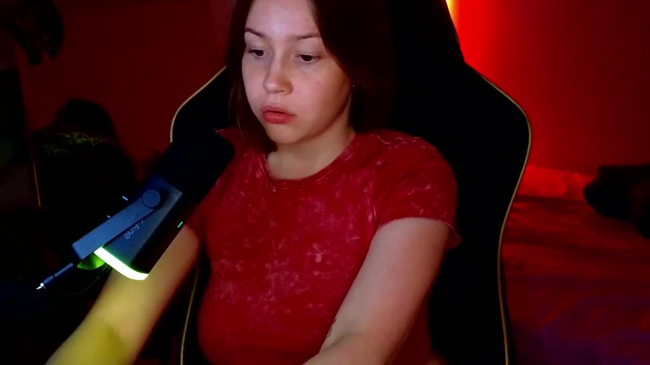 -sweetdreamss- Adult Chat September 13, 2025