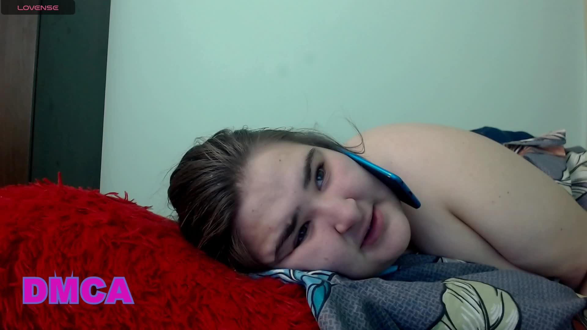 sweet-dream-foxx Adult Chat September 13, 2025