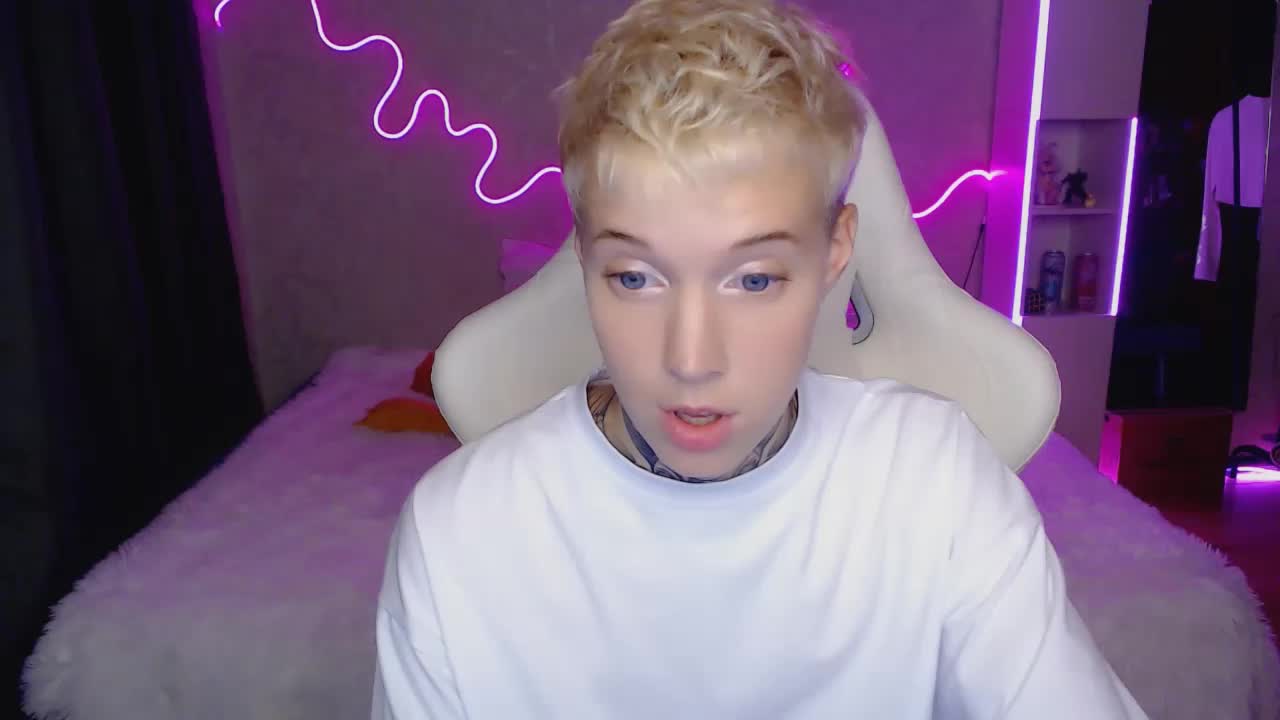 tezes Adult Chat September 13, 2025