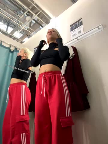 LikaCat Adult Chat September 13, 2025