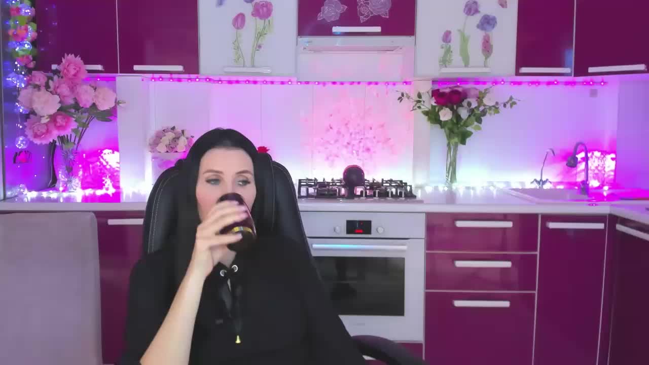 Olivija2020 Adult Chat September 13, 2025