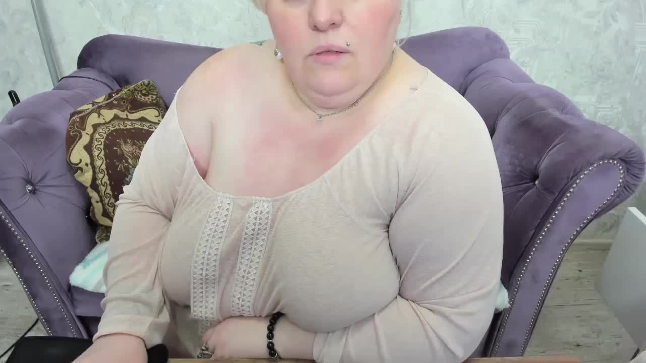 fashiona Adult Chat September 13, 2025