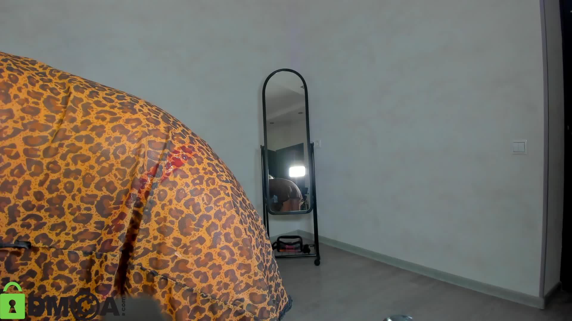 Stasy-Traiin Adult Chat September 13, 2025