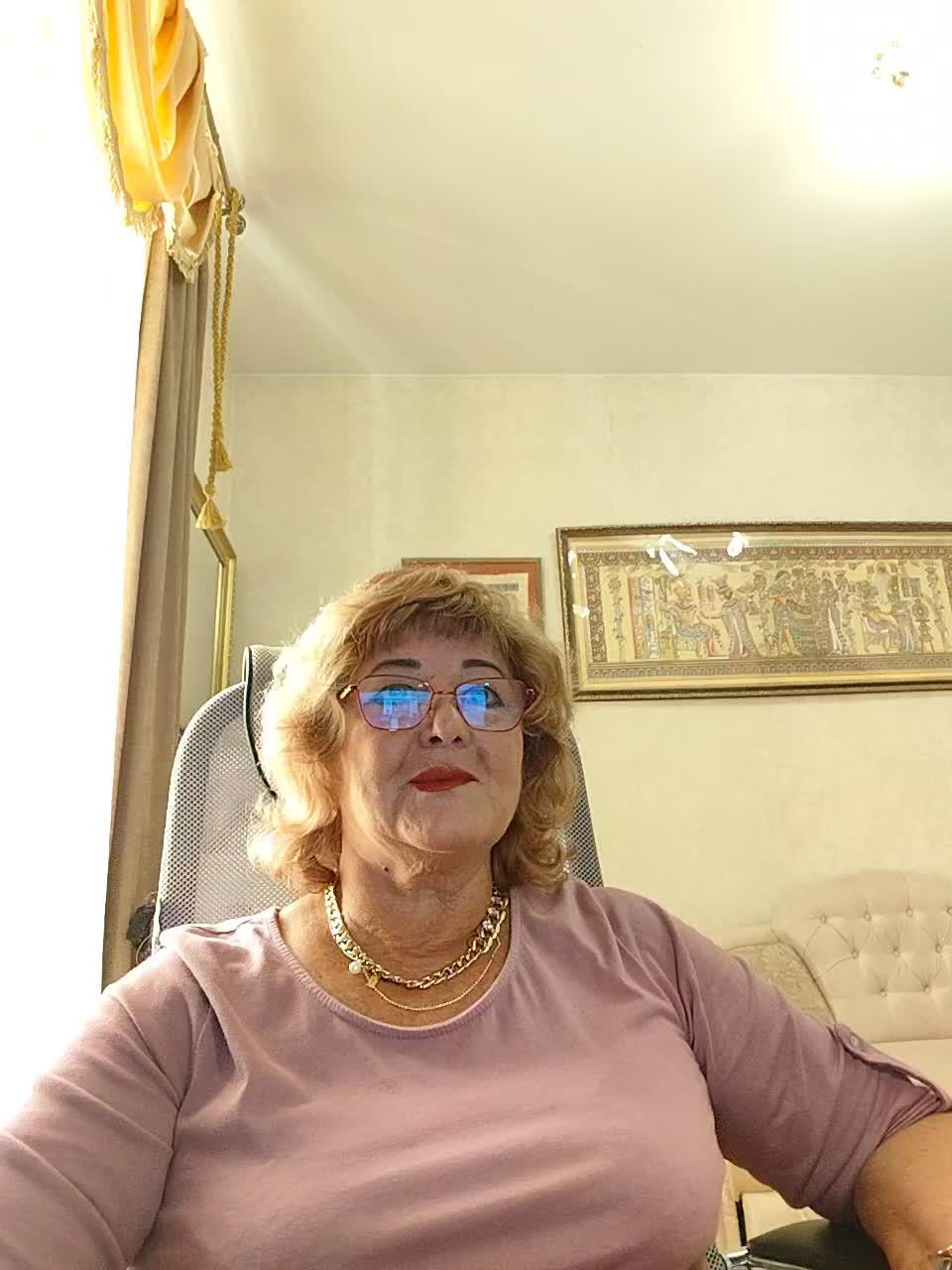 KarinkaSweet Adult Chat September 13, 2025