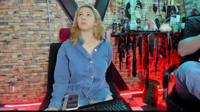 Liltildeman_moon Adult Chat September 13, 2025