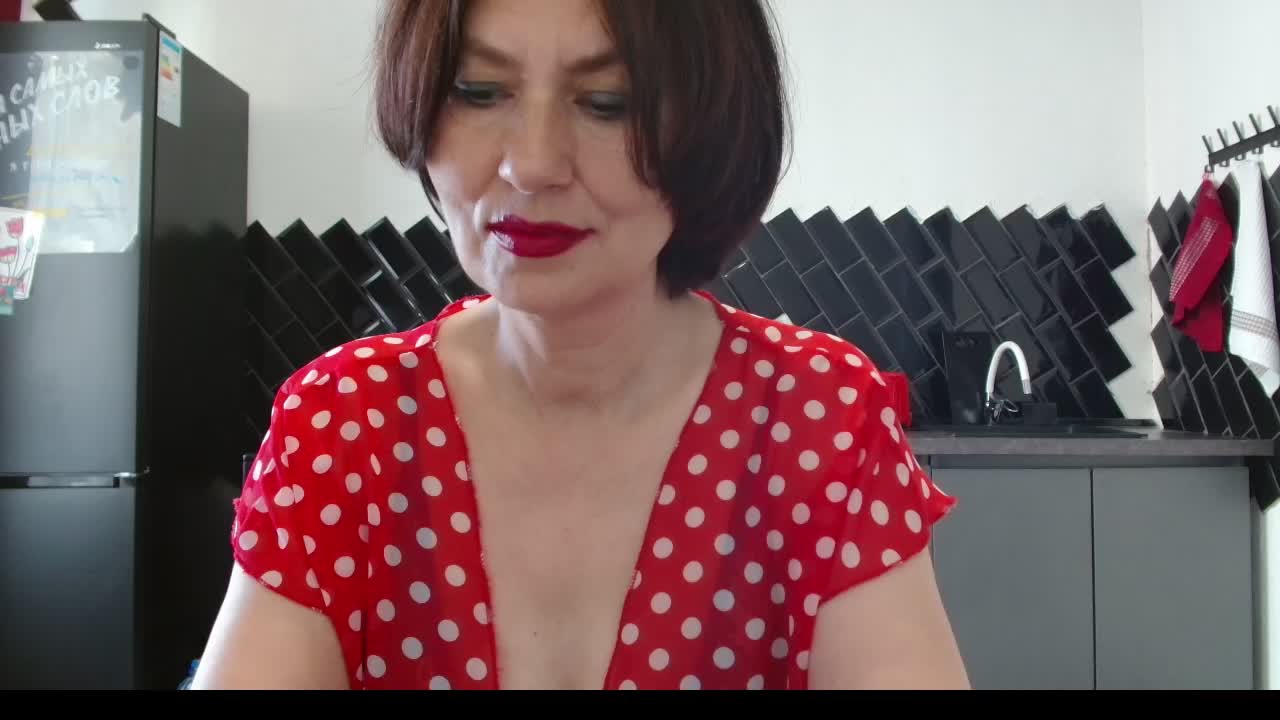 ANGELALADI Adult Chat September 13, 2025