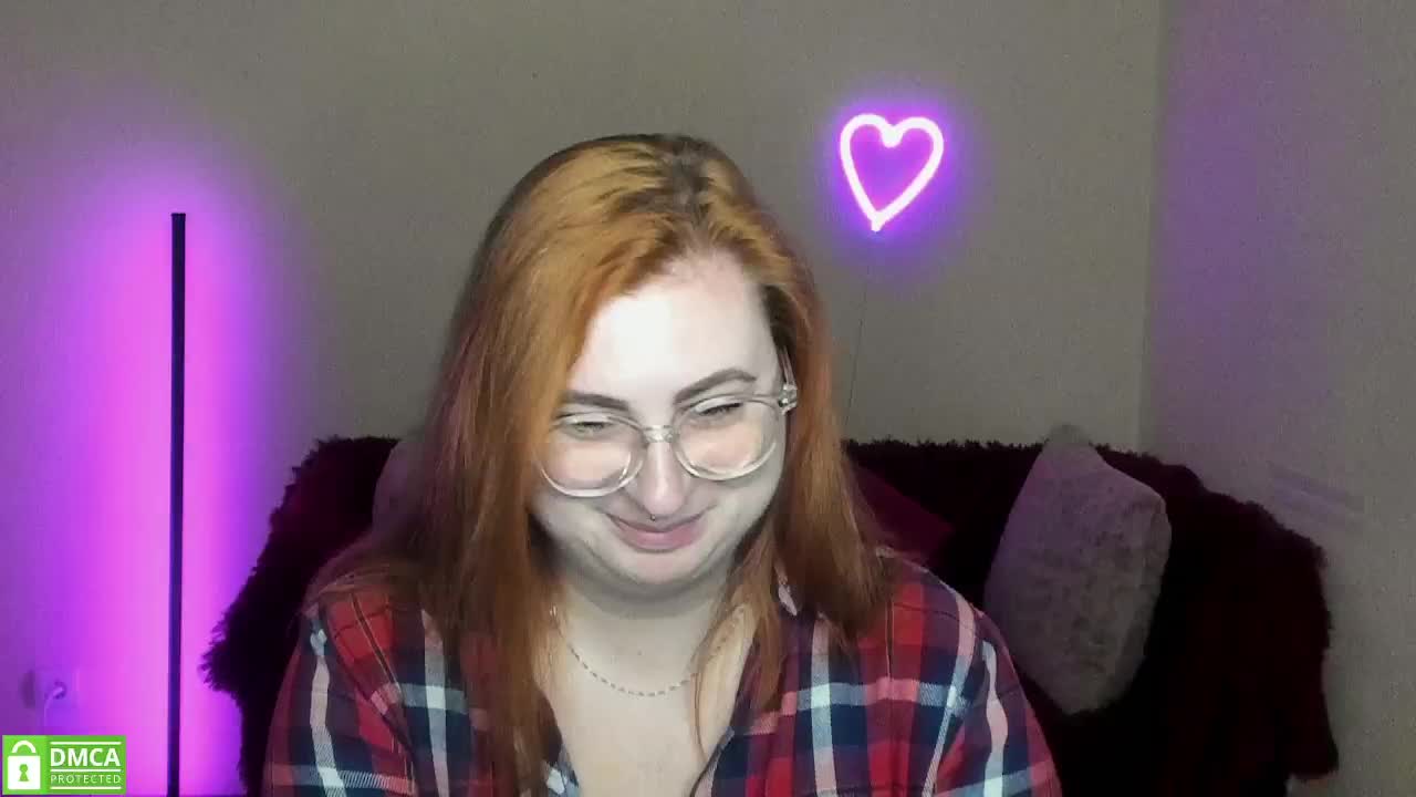 Aliciaredluv Adult Chat September 13, 2025