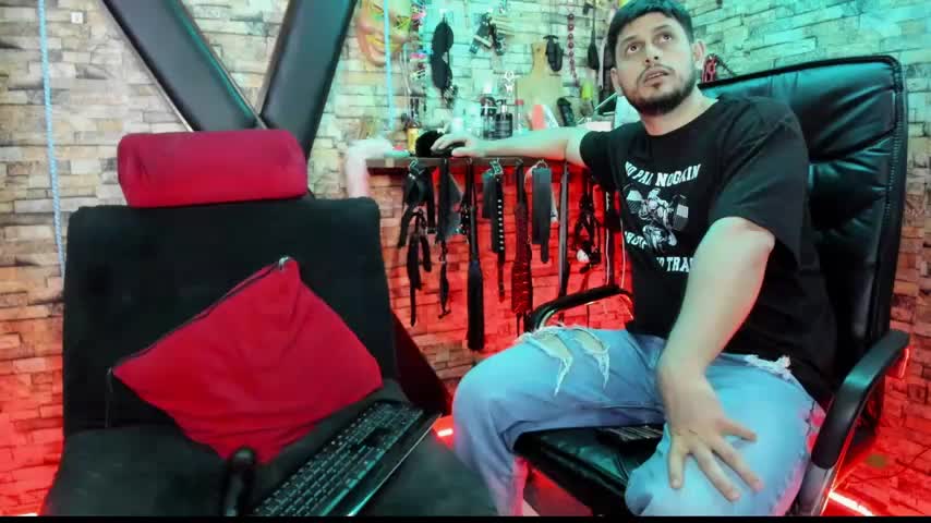 Liltildeman_moon Adult Chat September 13, 2025