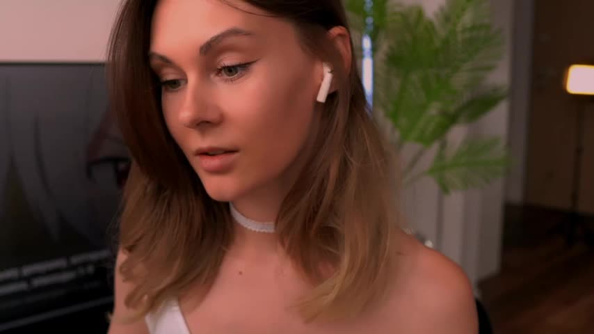 VIRTUAL_MUSE Adult Chat September 13, 2025