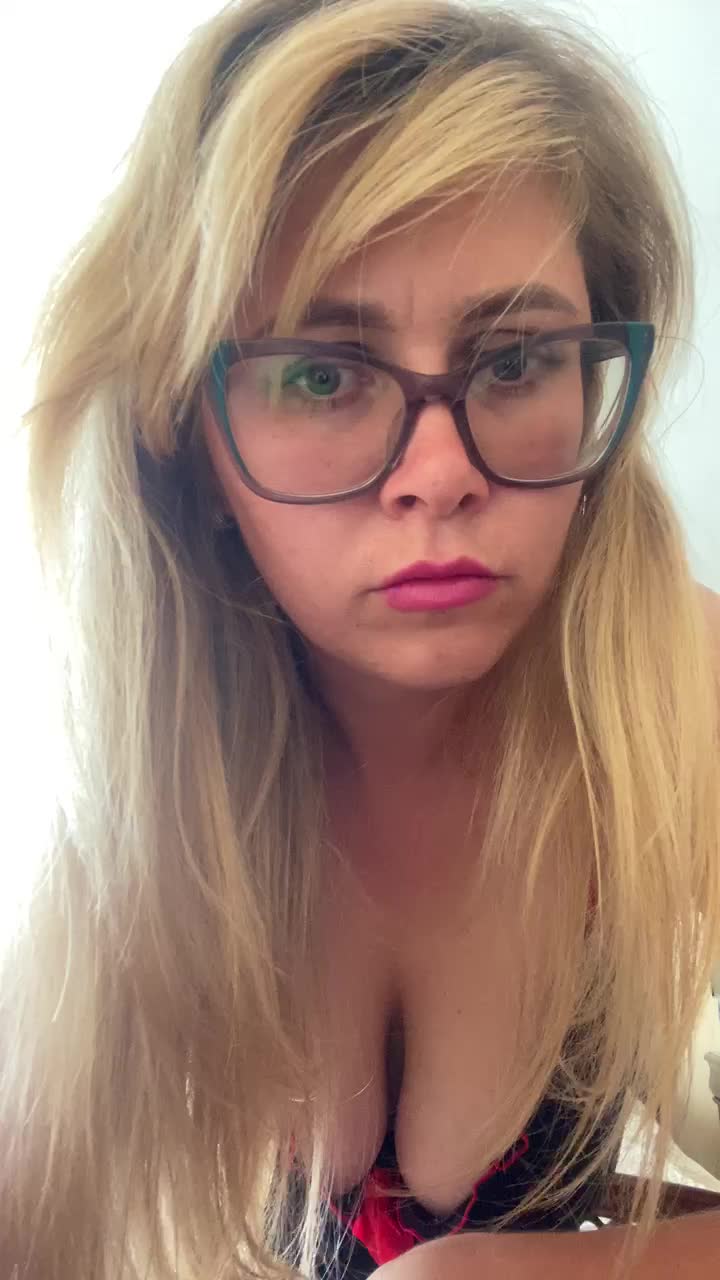 Elegant00Girl Adult Chat September 13, 2025