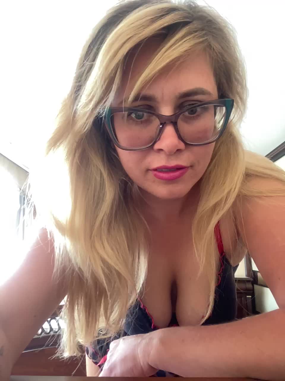 Elegant00Girl Adult Chat September 13, 2025