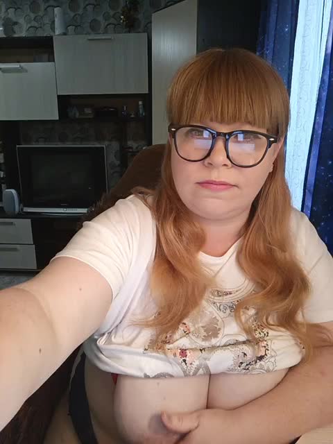 Svetlanka04 Adult Chat September 14, 2025