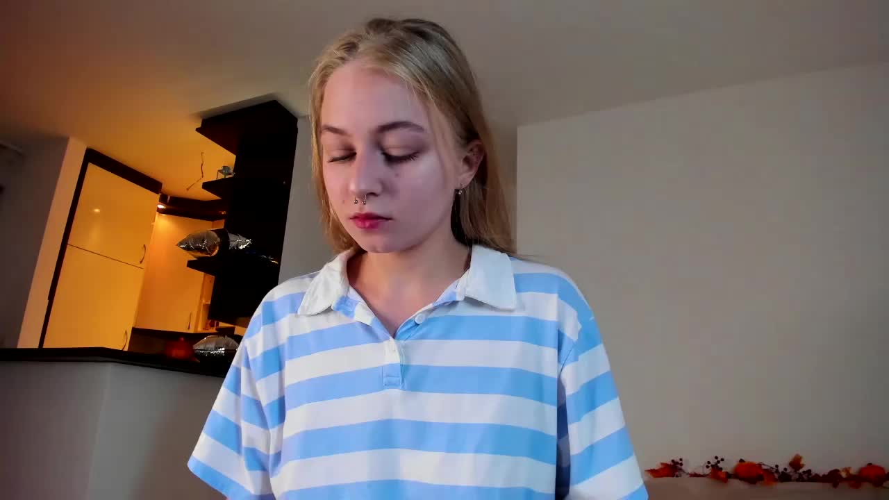 MiaMeowa Adult Chat September 14, 2025