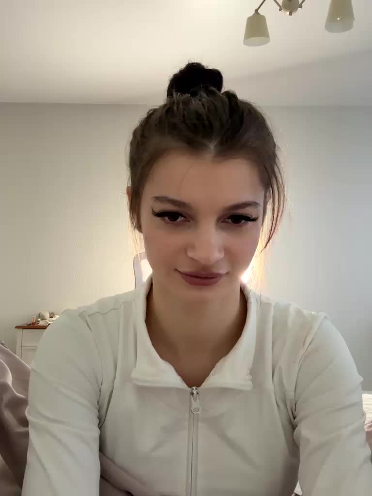 shottup Adult Chat September 14, 2025