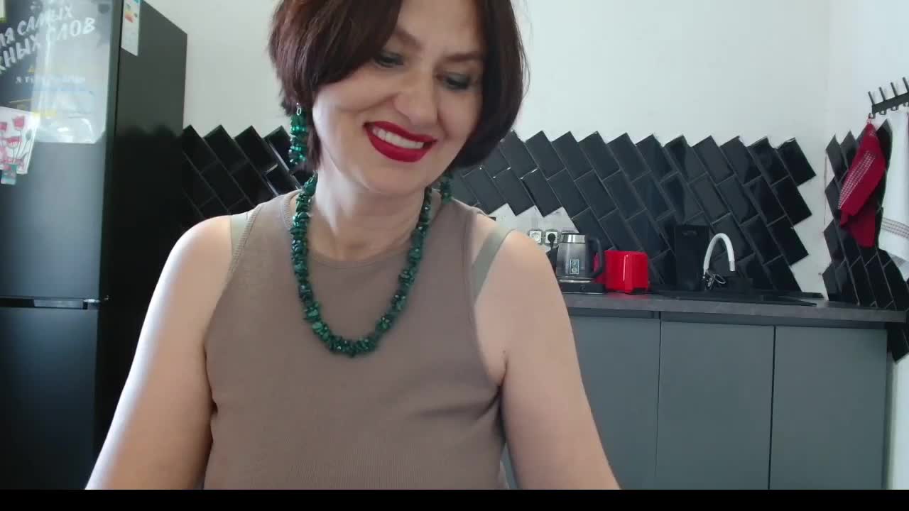 ANGELALADI Adult Chat September 13, 2025