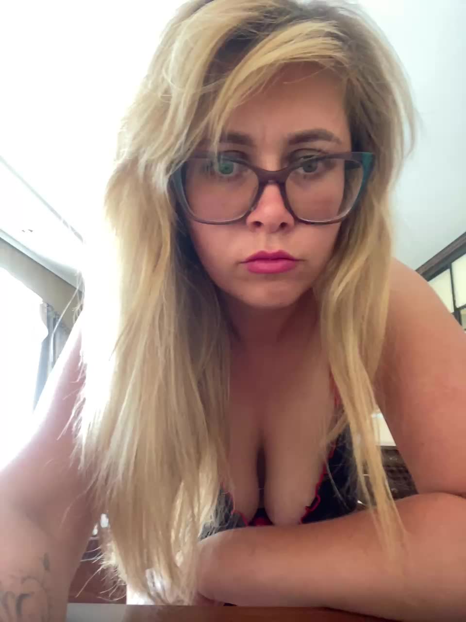 Elegant00Girl Adult Chat September 13, 2025