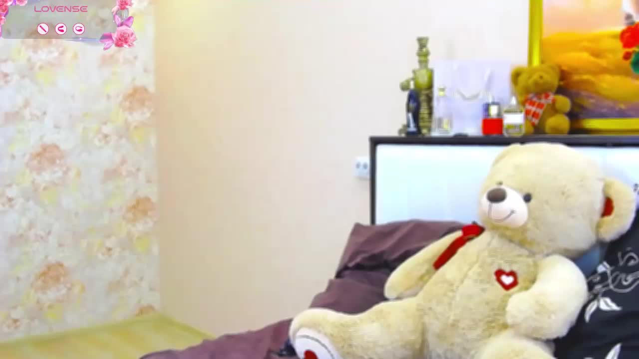 LoveLove_me Adult Chat September 14, 2025