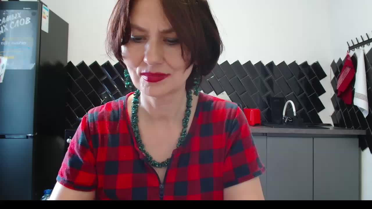 ANGELALADI Adult Chat September 14, 2025