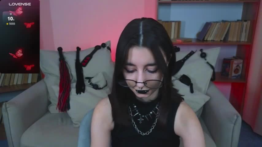 Mistress__Marcelline Adult Chat September 14, 2025