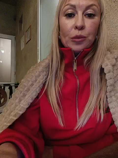 Blondi_Love Adult Chat September 14, 2025