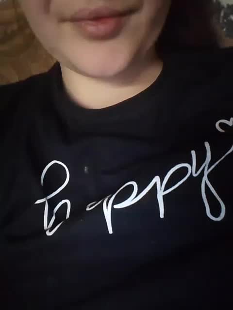 Elena19962 Adult Chat September 14, 2025