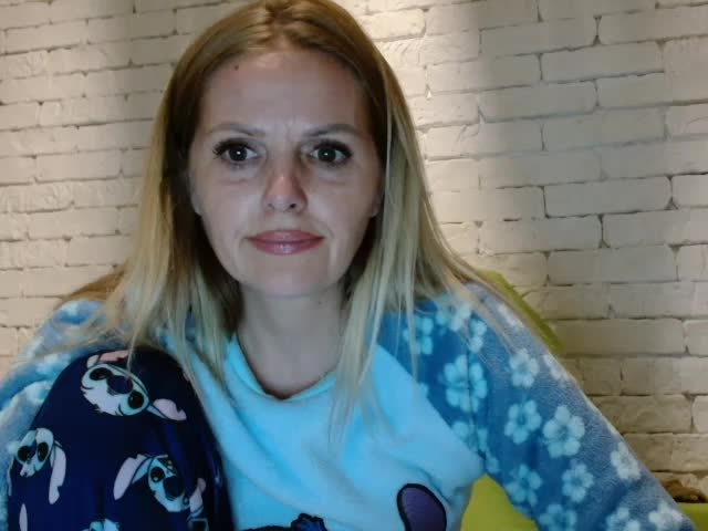 AngelAlone Adult Chat September 14, 2025