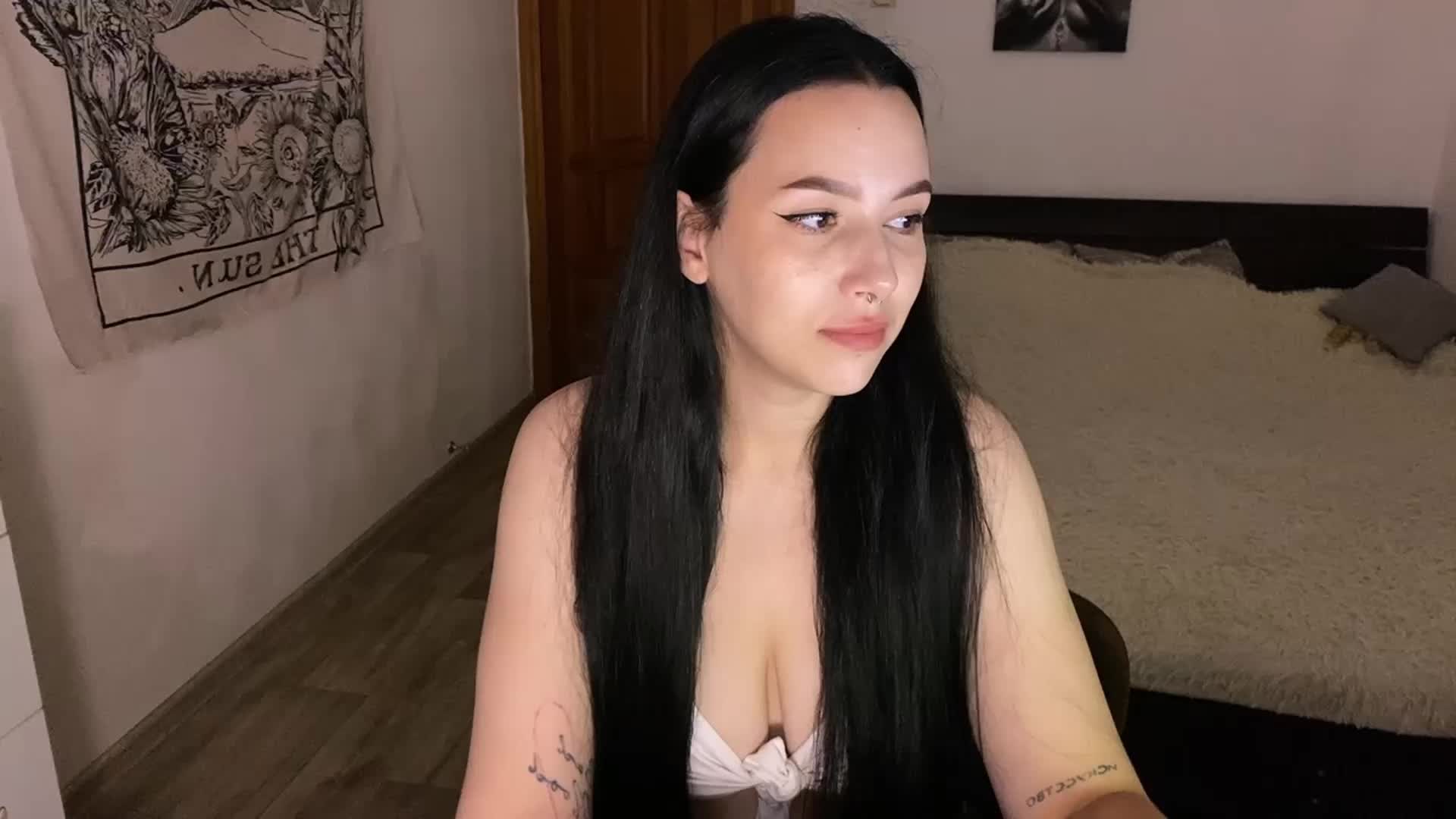 Alise-Blar Adult Chat September 14, 2025