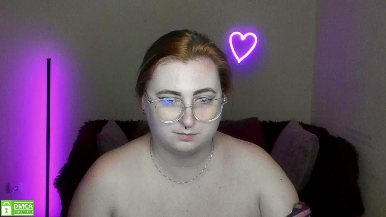 Aliciaredluv Adult Chat September 14, 2025