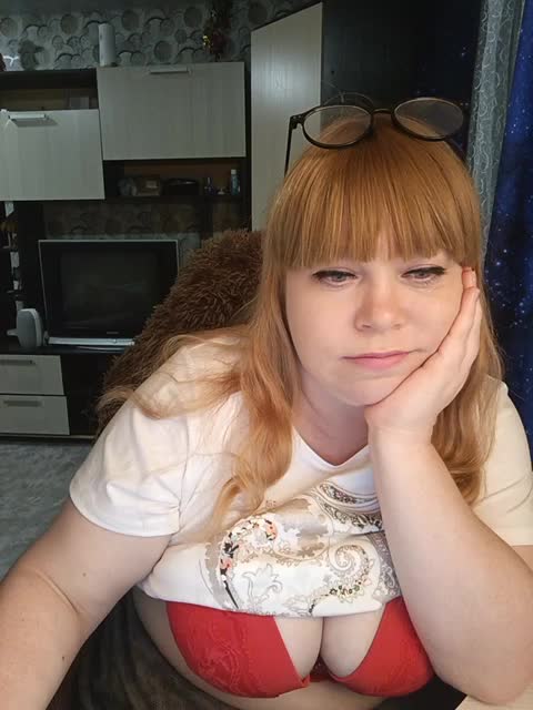 Svetlanka04 Adult Chat September 14, 2025