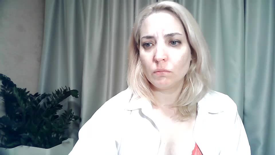 mariska-kiska Adult Chat September 14, 2025