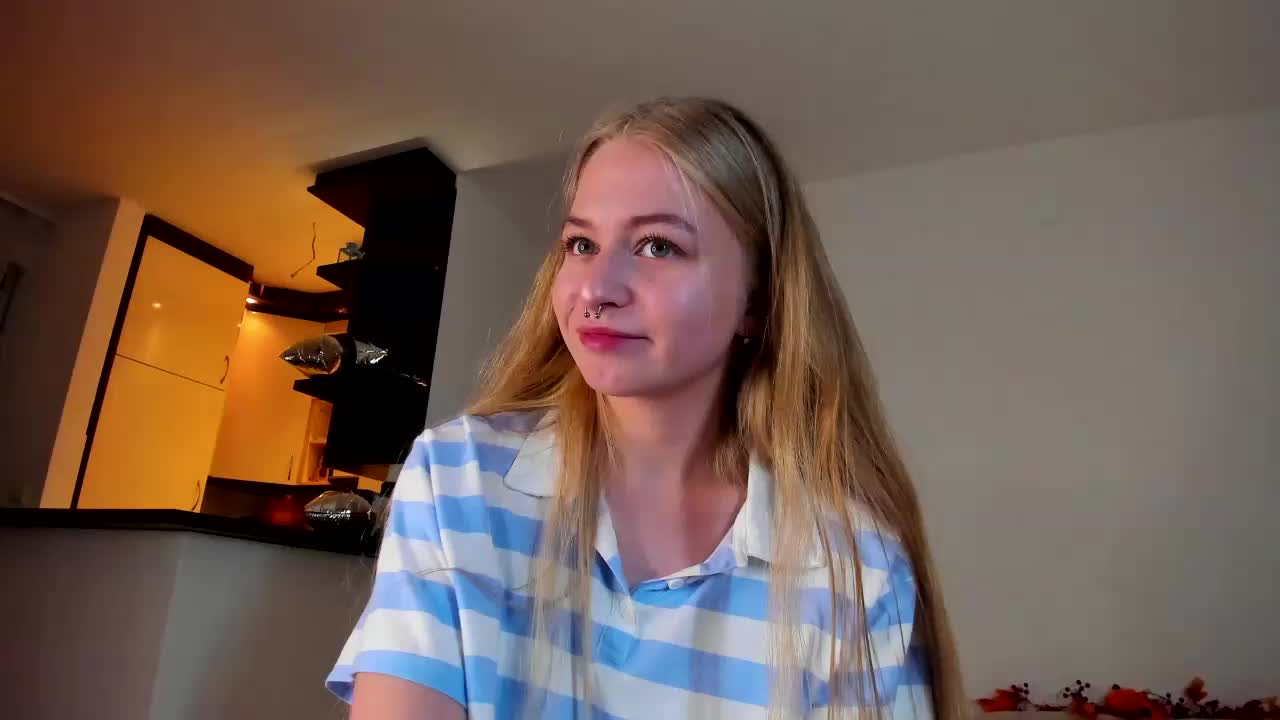 MiaMeowa Adult Chat September 14, 2025