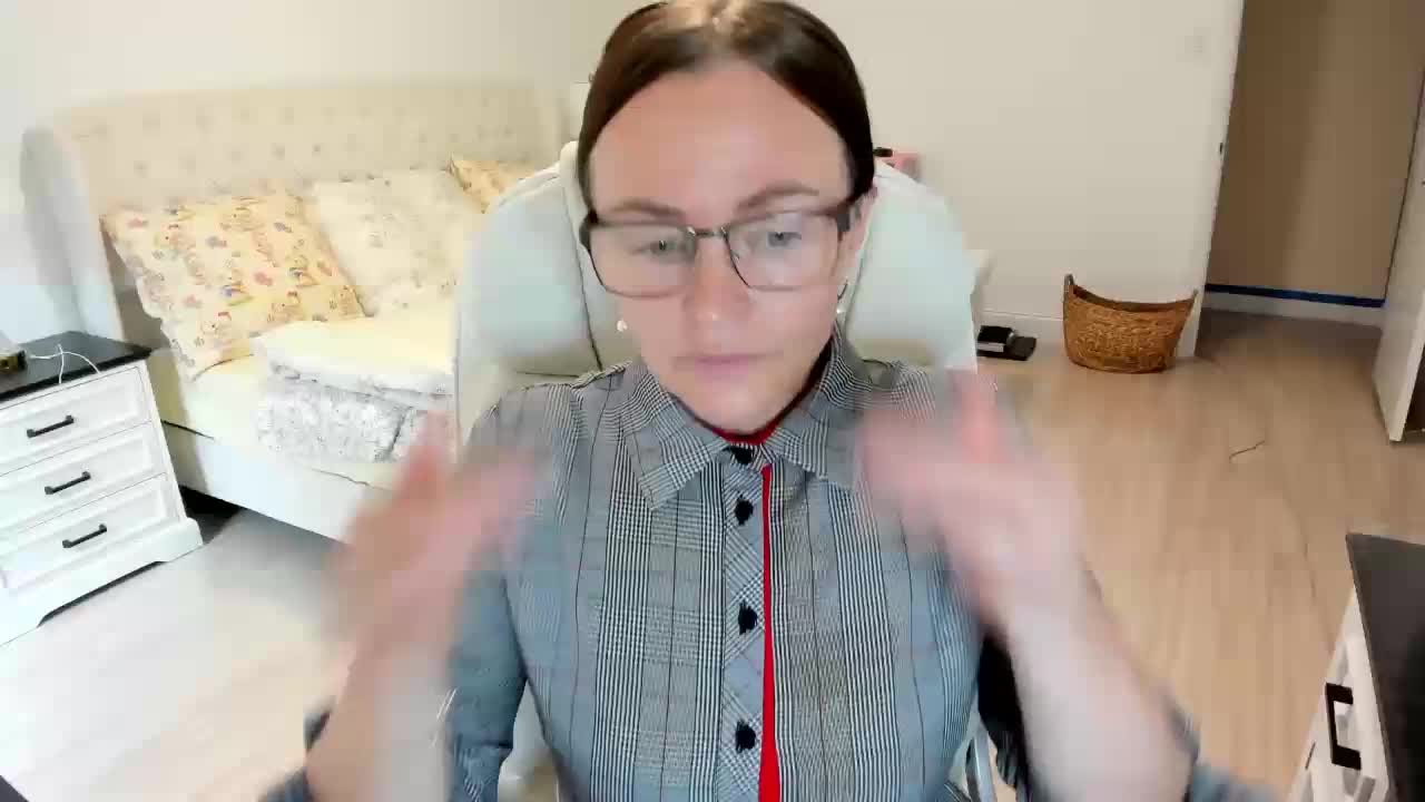 -Michelle- Adult Chat September 14, 2025