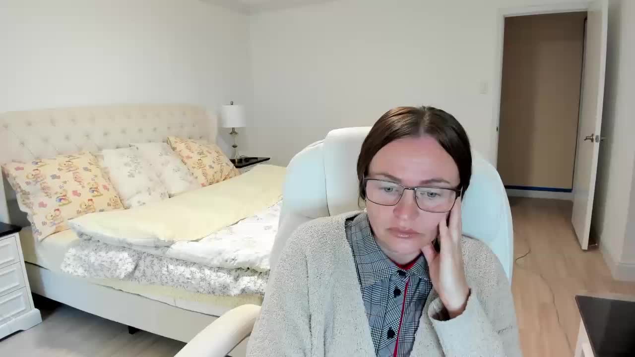 -Michelle- Adult Chat September 14, 2025