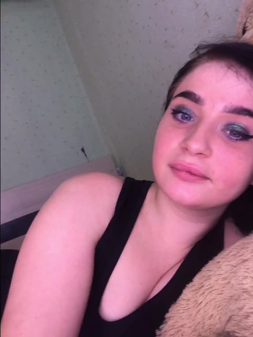 Aliska22 Adult Chat September 14, 2025