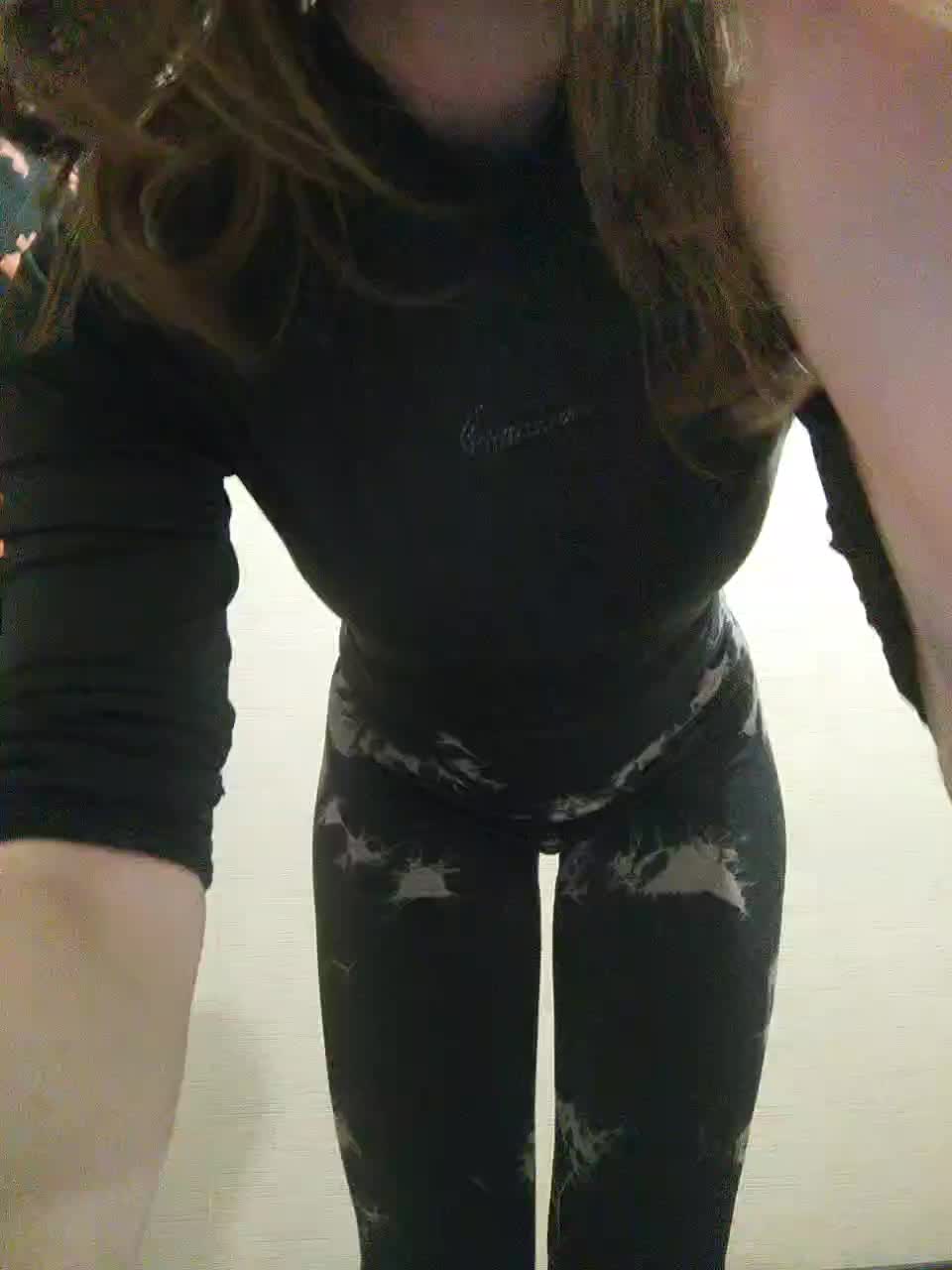 AHAHAC_HAXPEH_B_yHuTa3 Adult Chat September 14, 2025