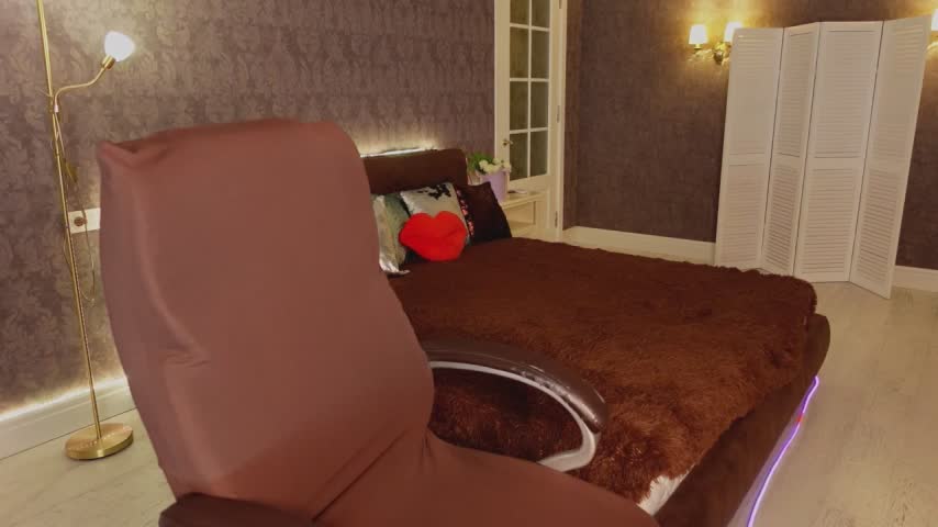 Miss_Elia Adult Chat September 14, 2025