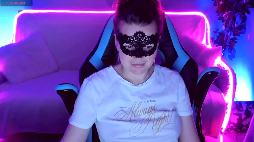 Sexy-Housewife Adult Chat September 14, 2025