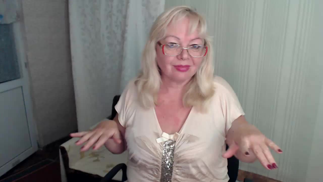 EvelynLoveShy Adult Chat September 14, 2025