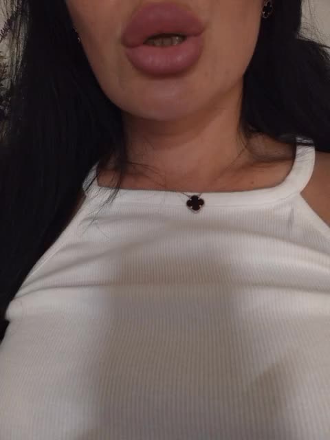 Black_chick Adult Chat September 14, 2025