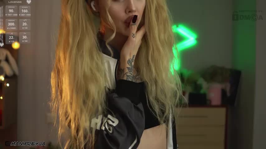 ManiFreyja Adult Chat September 14, 2025