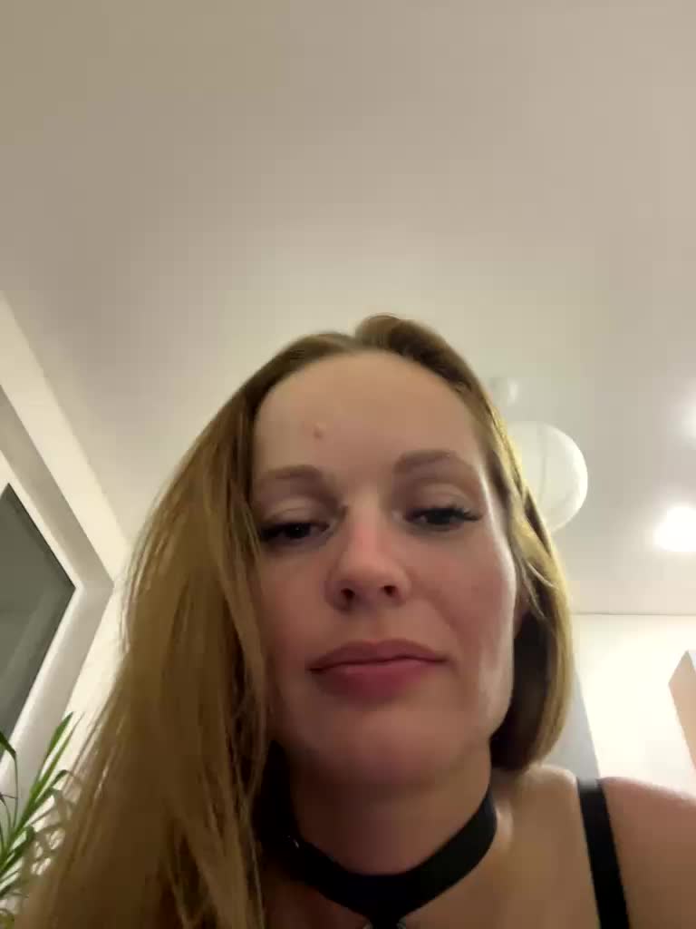 KaterinaFerrari Adult Chat September 14, 2025