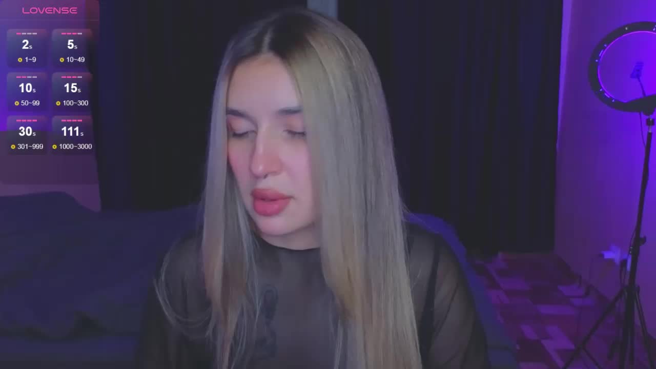 RoxyChilli Adult Chat September 14, 2025