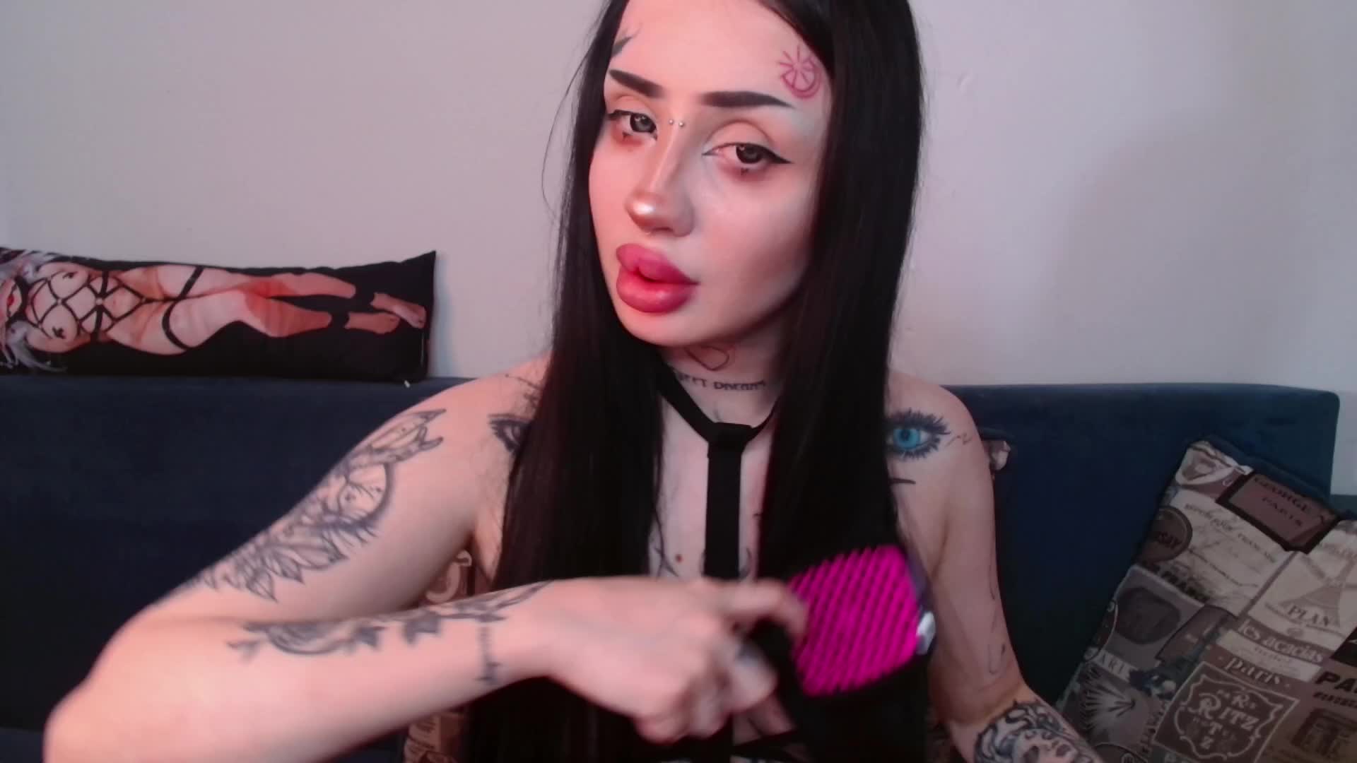 lisa-tatt Adult Chat September 14, 2025