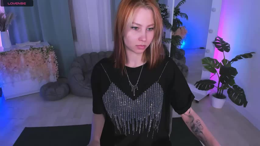 NicoleMaatt Adult Chat September 14, 2025