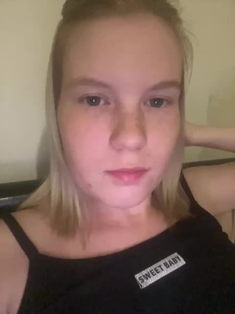 Amelia2004 Adult Chat September 14, 2025