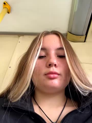 StephanieMur Adult Chat September 14, 2025