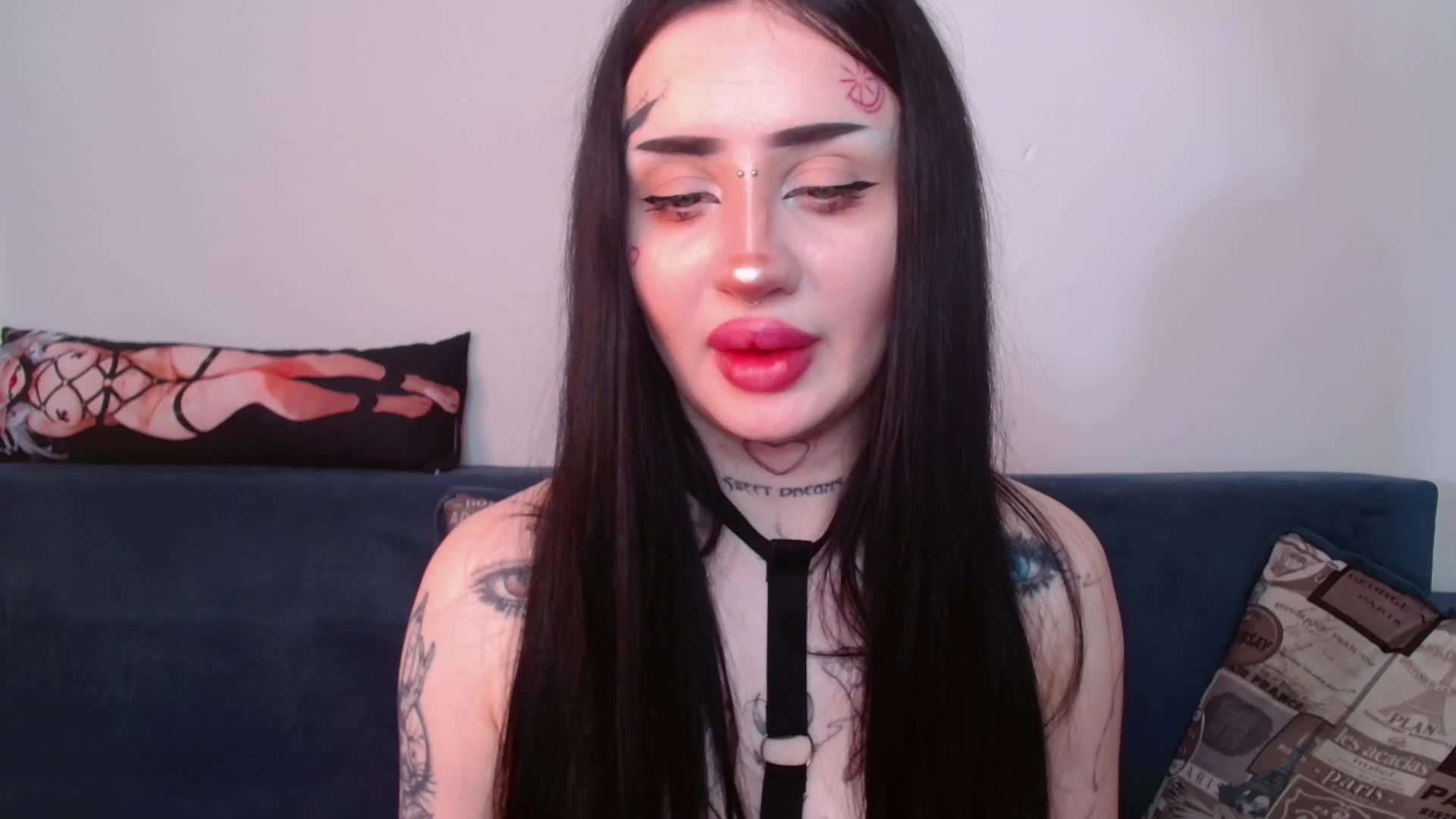 lisa-tatt Adult Chat September 14, 2025