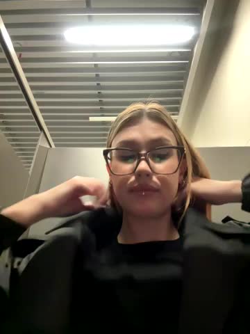 RinaCat Adult Chat September 14, 2025