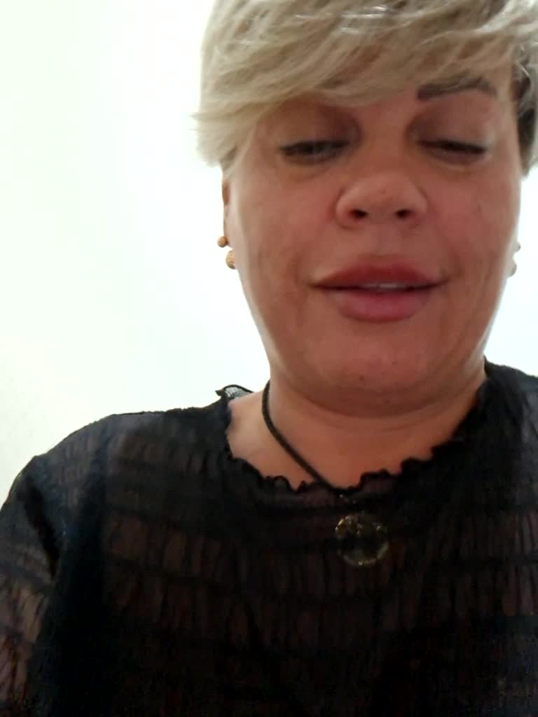 murr-kitty Adult Chat September 14, 2025