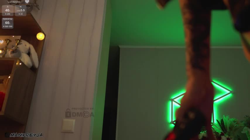 ManiFreyja Adult Chat September 14, 2025